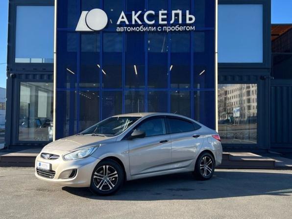 Hyundai Solaris I с пробегом 2014 года, цена 749 000 рублей, 144000 км, седан, Автокод Объявления