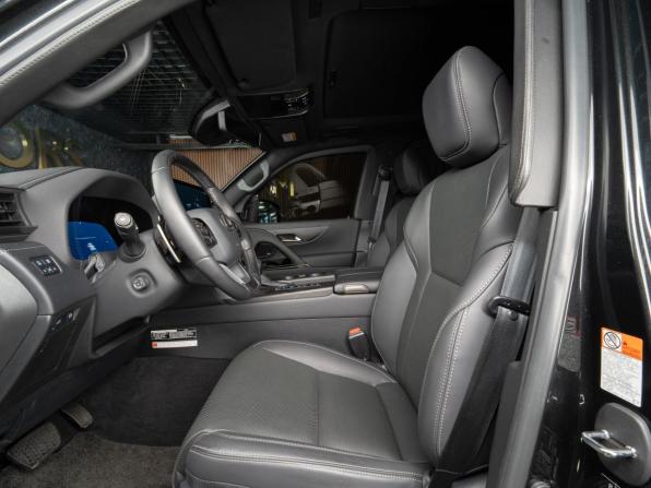 Новый Lexus LX IV 2025 года, цена 35 490 000 рублей, внедорожник, Автокод Объявления