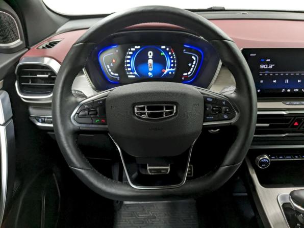 Geely Coolray I с пробегом 2023 года, цена 1 990 000 рублей, 7292 км, внедорожник, Автокод Объявления