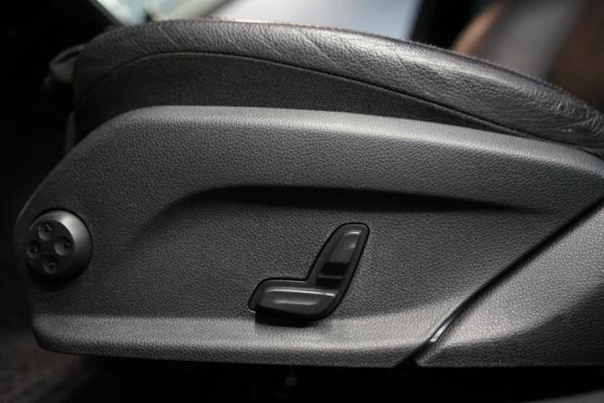 Mercedes-Benz E-Класс V (W213 S213 C238) с пробегом 2018 года, цена 2 190 000 рублей, 88895 км, универсал, Автокод Объявления