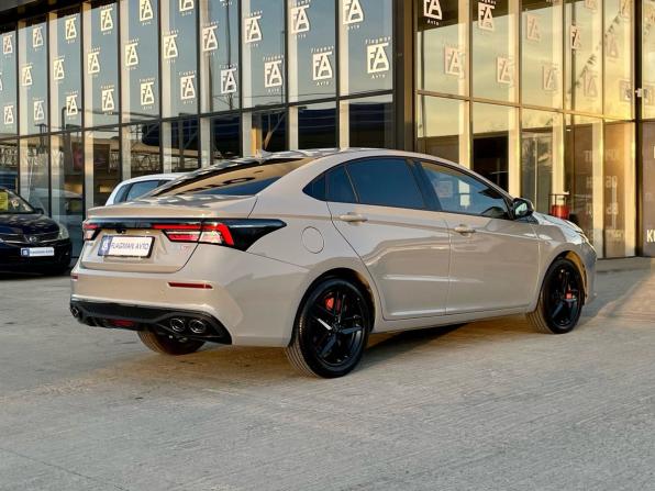 Omoda S5 GT с пробегом 2023 года, цена 1 680 000 рублей, 10400 км, седан, Автокод Объявления