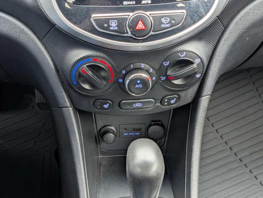 Hyundai Solaris I Москва  - изображение 16