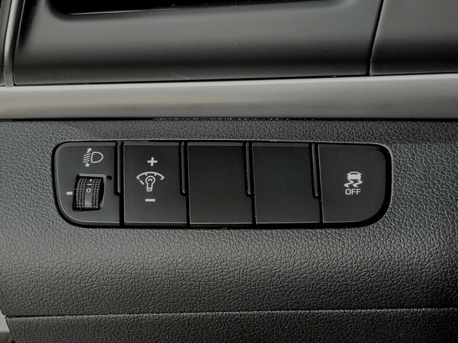 Hyundai Elantra VI (AD) Рестайлинг Москва  - изображение 8