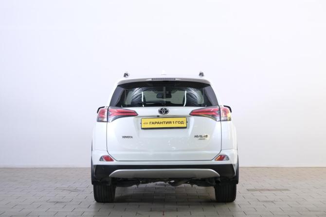 Toyota RAV4 IV (XA40) Рестайлинг с пробегом 2016 года, цена 2 599 000 рублей, 156000 км, внедорожник, Автокод Объявления