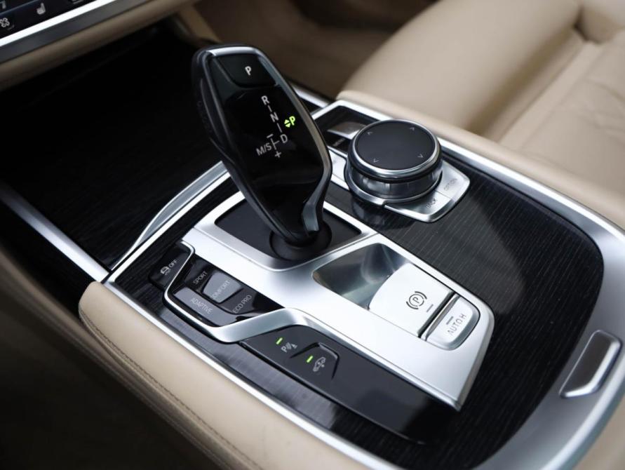 BMW 7 серии VI (G11/G12) Санкт-Петербург  - изображение 10