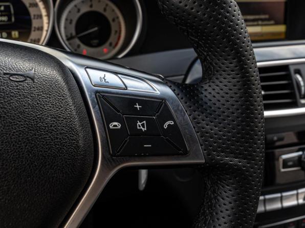 Mercedes-Benz C-Класс III (W204) Рестайлинг с пробегом 2012 года, цена 1 440 000 рублей, 241990 км, седан, Автокод Объявления