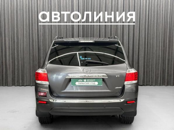 Toyota Highlander II (XU40) Рестайлинг с пробегом 2011 года, цена 2 149 000 рублей, 223000 км, внедорожник, Автокод Объявления