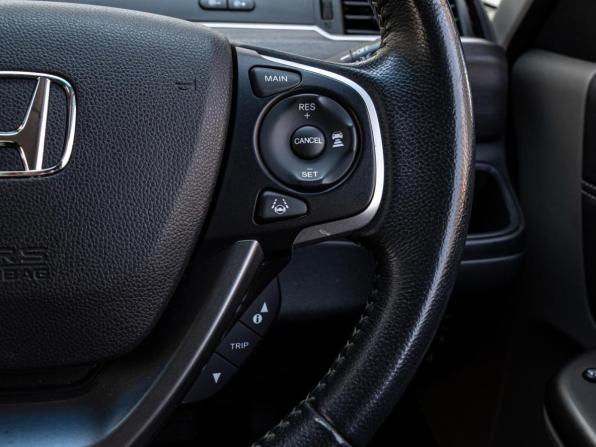 Honda Freed II с пробегом 2018 года, цена 1 695 000 рублей, 100347 км, компактвэн, Автокод Объявления