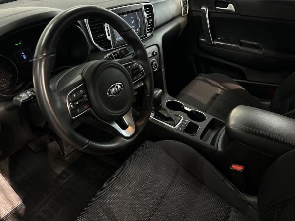 Kia Sportage IV с пробегом 2017 года, цена 1 990 000 рублей, 143690 км, внедорожник, Автокод Объявления
