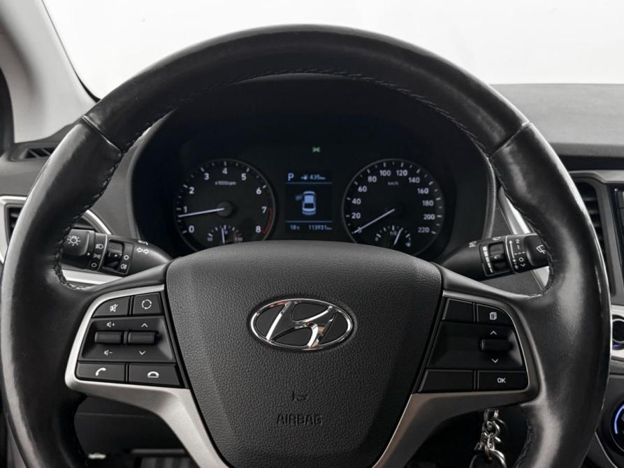 Hyundai Solaris II Санкт-Петербург  - изображение 17