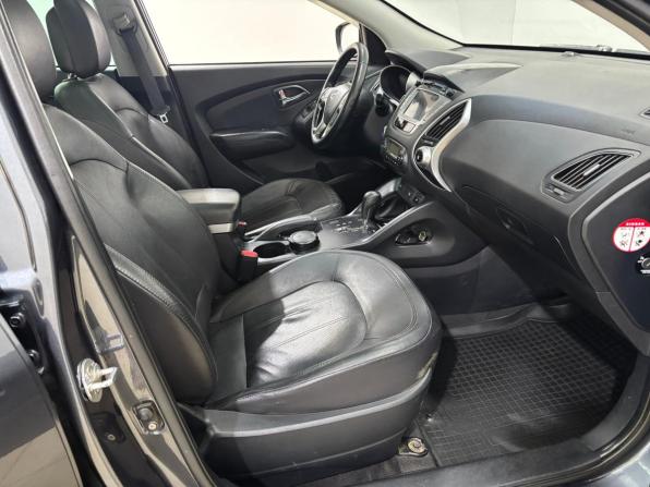 Hyundai ix35 I с пробегом 2011 года, цена 1 160 000 рублей, 212488 км, внедорожник, Автокод Объявления