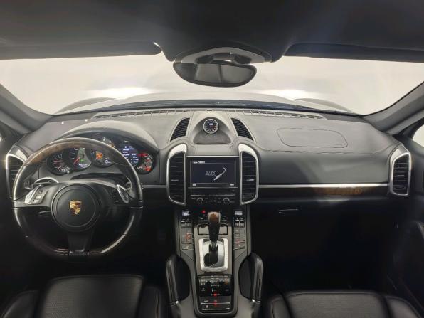 Porsche Cayenne II (958) с пробегом 2014 года, цена 2 370 000 рублей, 183938 км, внедорожник, Автокод Объявления