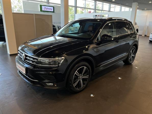 Volkswagen Tiguan II с пробегом 2017 года, цена 2 129 000 рублей, 216621 км, внедорожник, Автокод Объявления