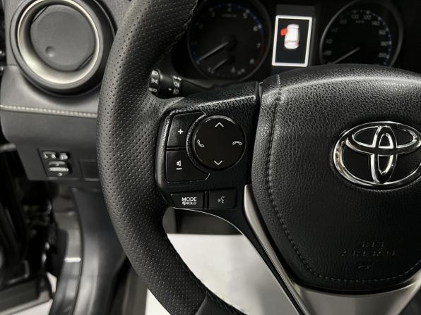 Toyota RAV4 IV (XA40) Рестайлинг с пробегом 2016 года, цена 1 680 000 рублей, 174819 км, внедорожник, Автокод Объявления