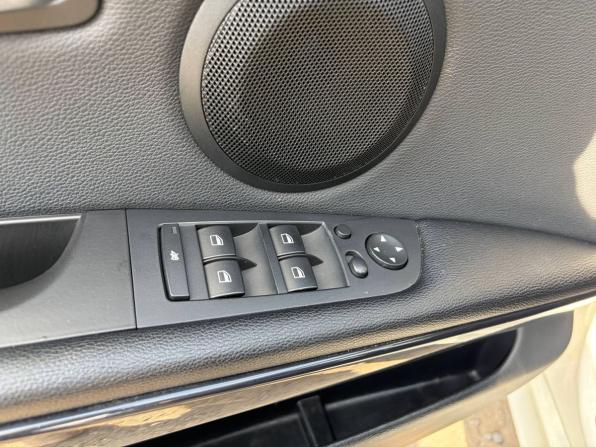 BMW 3 серии V (E90/E91/E92/E93) Рестайлинг с пробегом 2011 года, цена 980 000 рублей, 197000 км, седан, Автокод Объявления