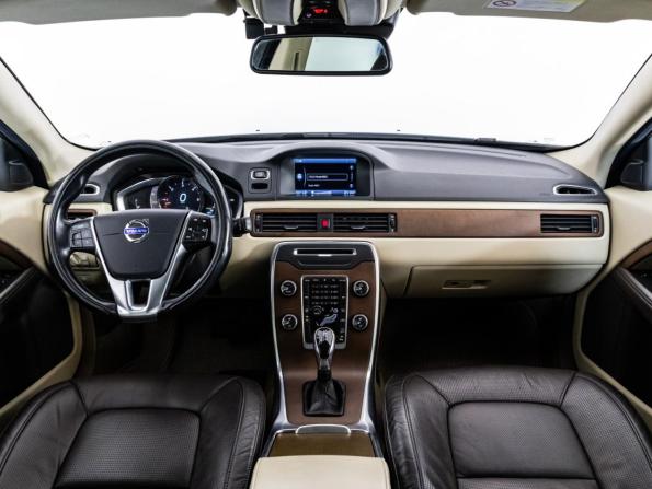 Volvo XC70 II Рестайлинг с пробегом 2014 года, цена 2 199 000 рублей, 165391 км, универсал, Автокод Объявления