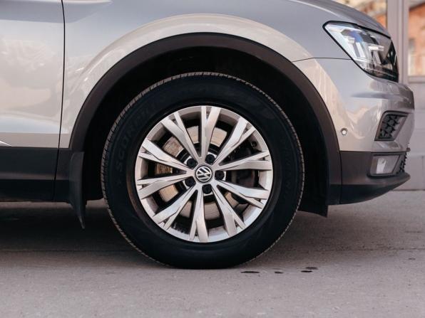 Volkswagen Tiguan II с пробегом 2017 года, цена 2 280 000 рублей, 146013 км, внедорожник, Автокод Объявления