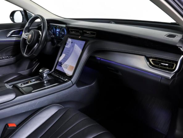 Hongqi H5 II с пробегом 2023 года, цена 2 748 000 рублей, 49075 км, седан, Автокод Объявления