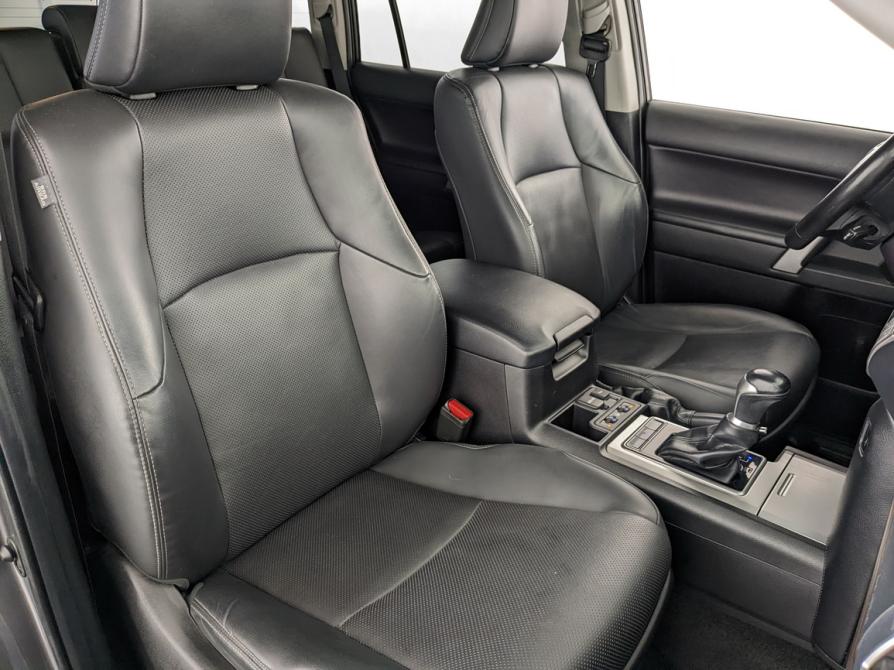 Toyota Land Cruiser Prado 150 Series Рестайлинг 3 Москва  - изображение 24