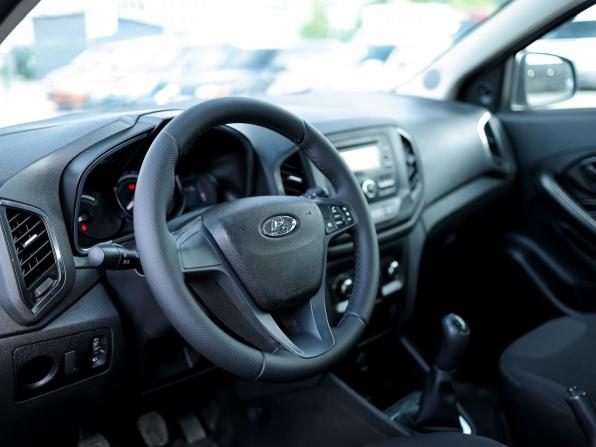 Lada (ВАЗ) XRAY I с пробегом 2017 года, цена 689 000 рублей, 94413 км, хэтчбек, Автокод Объявления