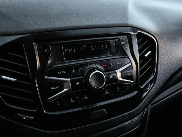 Lada (ВАЗ) Vesta I с пробегом 2021 года, цена 1 049 000 рублей, 100565 км, седан, Автокод Объявления
