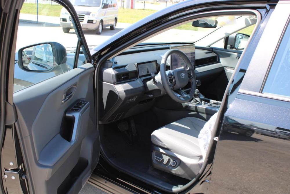 Toyota RAV4 VI (XA60) Крым  - изображение 11