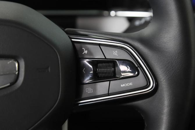 Geely Atlas II с пробегом 2024 года, цена 2 849 000 рублей, 18300 км, внедорожник, Автокод Объявления