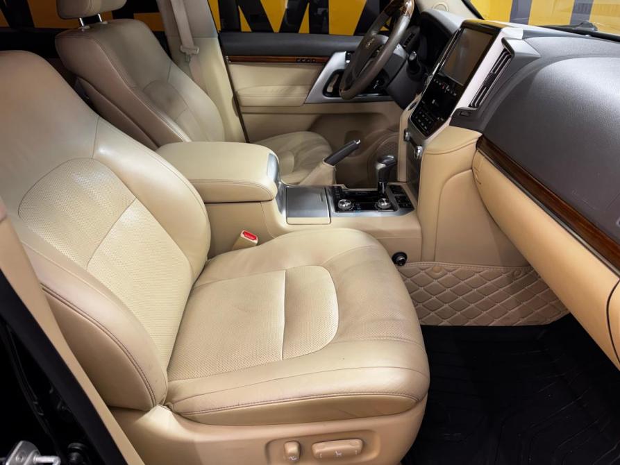 Toyota Land Cruiser 200 Series Рестайлинг 2 Ижевск  - изображение 24