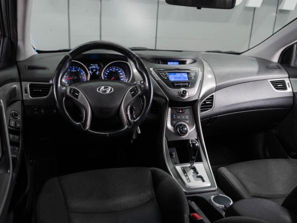 Hyundai Elantra V (MD) с пробегом 2012 года, цена 999 000 рублей, 220614 км, седан, Автокод Объявления