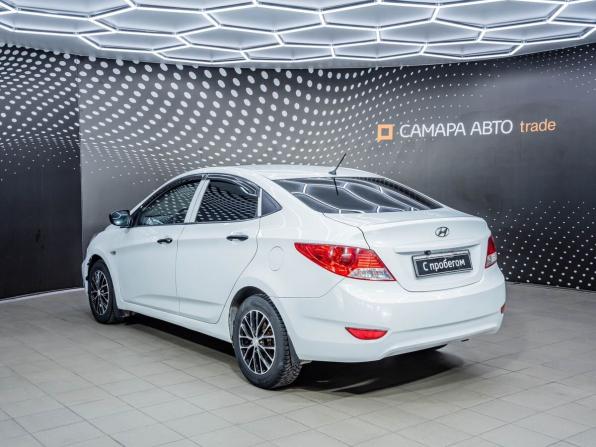Hyundai Solaris I с пробегом 2013 года, цена 609 000 рублей, 160783 км, седан, Автокод Объявления