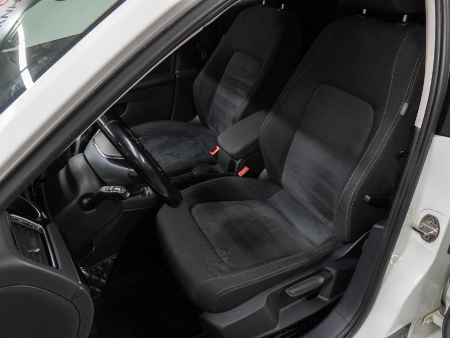 Volkswagen Jetta VI Рестайлинг Тюмень  - изображение 14