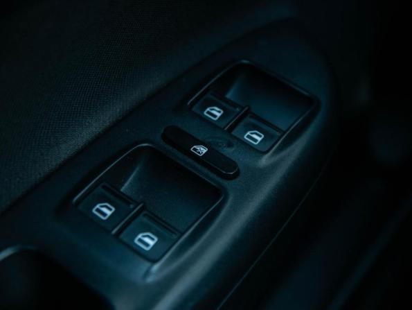 Skoda Octavia II (A5) Рестайлинг с пробегом 2011 года, цена 790 000 рублей, 256179 км, лифтбек, Автокод Объявления