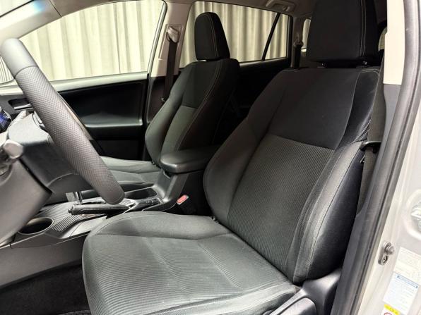 Toyota RAV4 IV (XA40) с пробегом 2015 года, цена 1 749 000 рублей, 192401 км, внедорожник, Автокод Объявления
