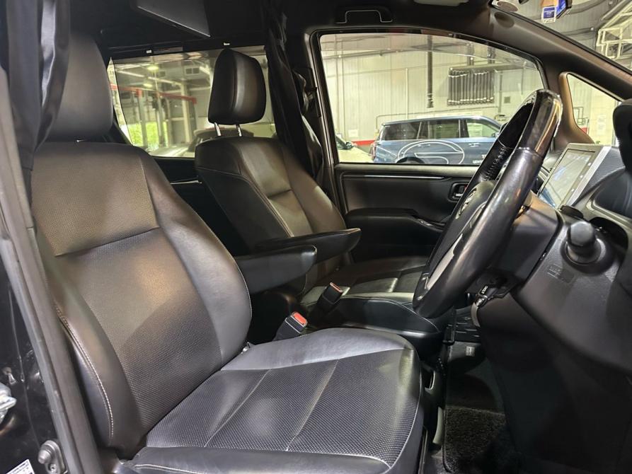 Toyota Esquire I Рестайлинг Челябинск  - изображение 19