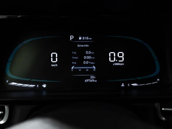 Hyundai Elantra VII (CN7) с пробегом 2023 года, цена 2 049 700 рублей, 69766 км, седан, Автокод Объявления