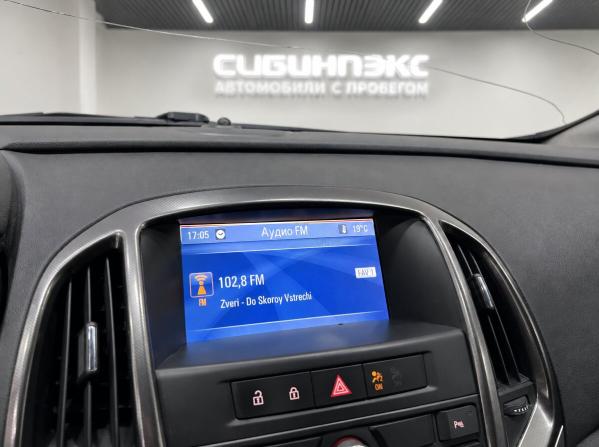 Opel Astra J Рестайлинг с пробегом 2012 года, цена 670 000 рублей, 227252 км, хэтчбек, Автокод Объявления