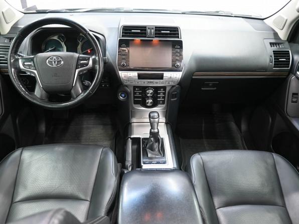 Toyota Land Cruiser Prado 150 Series Рестайлинг 3 с пробегом 2022 года, цена 6 499 900 рублей, 260000 км, внедорожник, Автокод Объявления