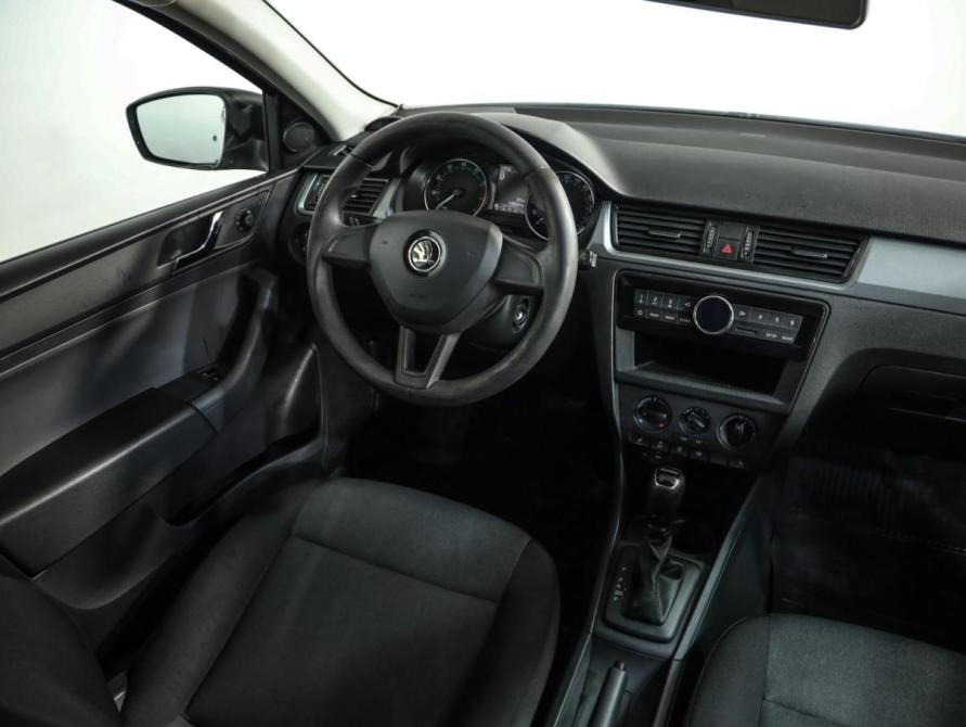 Skoda Rapid I Санкт-Петербург  - изображение 9