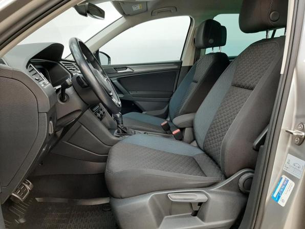 Volkswagen Tiguan II с пробегом 2019 года, цена 2 390 000 рублей, 84029 км, внедорожник, Автокод Объявления