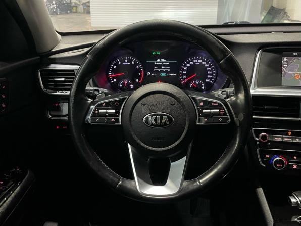 Kia Optima IV Рестайлинг с пробегом 2020 года, цена 1 772 000 рублей, 177896 км, седан, Автокод Объявления