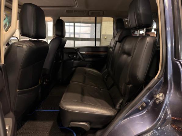Mitsubishi Pajero IV с пробегом 2007 года, цена 999 000 рублей, 290000 км, внедорожник, Автокод Объявления