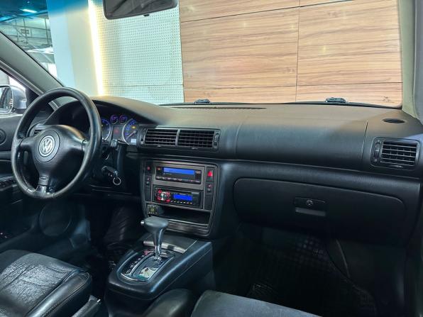 Volkswagen Passat B5 Рестайлинг с пробегом 2003 года, цена 379 000 рублей, 289079 км, седан, Автокод Объявления