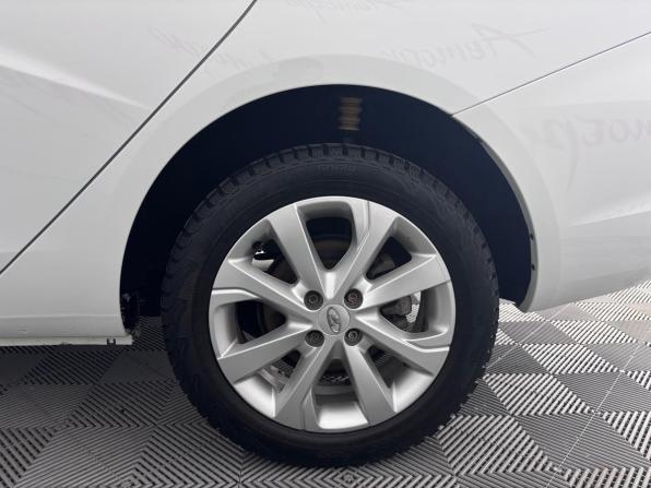 Lada (ВАЗ) Vesta I Рестайлинг (NG) с пробегом 2023 года, цена 1 175 000 рублей, 44835 км, седан, Автокод Объявления
