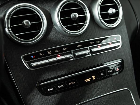 Mercedes-Benz C-Класс IV (W205) Рестайлинг с пробегом 2020 года, цена 2 599 700 рублей, 135663 км, седан, Автокод Объявления