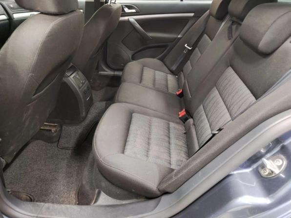 Skoda Octavia II (A5) Рестайлинг с пробегом 2011 года, цена 568 880 рублей, 278565 км, лифтбек, Автокод Объявления