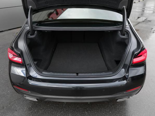 BMW 5 серии VII (G30/G31/G38) Рестайлинг с пробегом 2020 года, цена 4 749 000 рублей, 88354 км, седан, Автокод Объявления