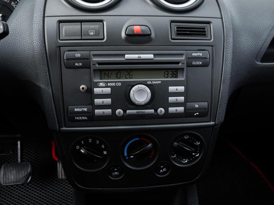 Ford Fiesta Mk5 Ставрополь  - изображение 12