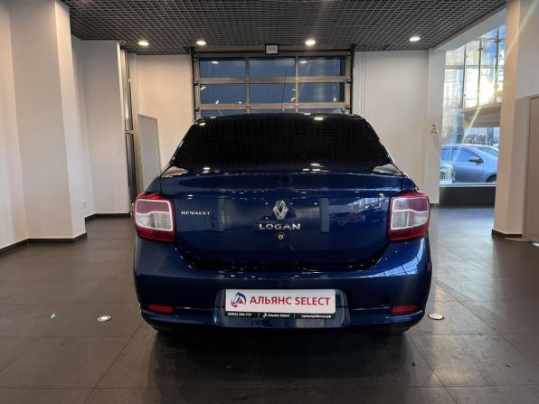 Renault Logan II с пробегом 2015 года, цена 470 000 рублей, 293550 км, седан, Автокод Объявления
