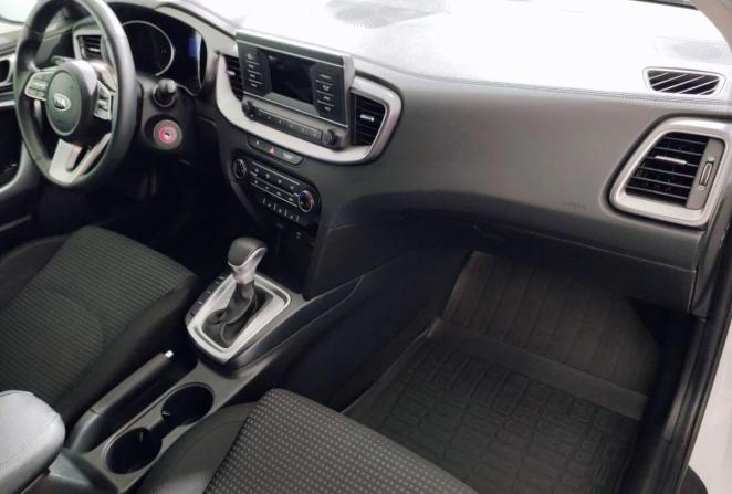 Kia Ceed III с пробегом 2021 года, цена 1 930 000 рублей, 78765 км, хэтчбек, Автокод Объявления