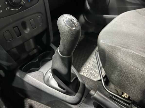 Renault Logan II Рестайлинг с пробегом 2019 года, цена 804 000 рублей, 91340 км, седан, Автокод Объявления